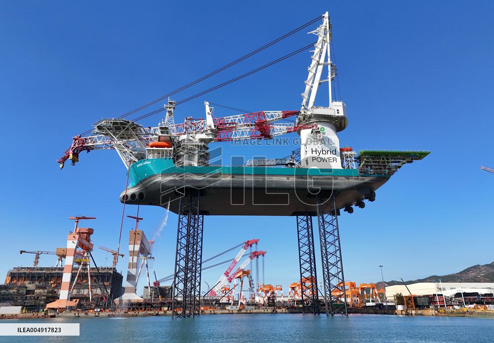 New Self Elevating Wind Power Installation Ship