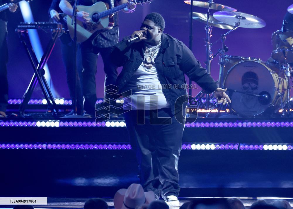 59th Annual CMA Awards - Show