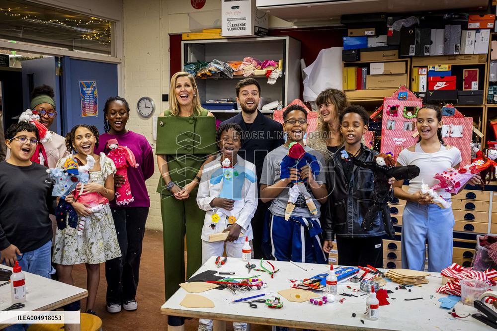 Queen Maxima Visits Mobiel Primary School - Amsterdam