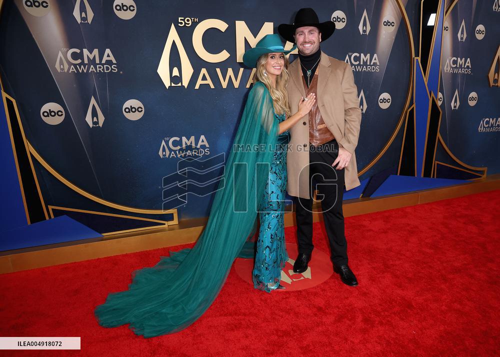 59th Annual CMA Awards - Arrivals
