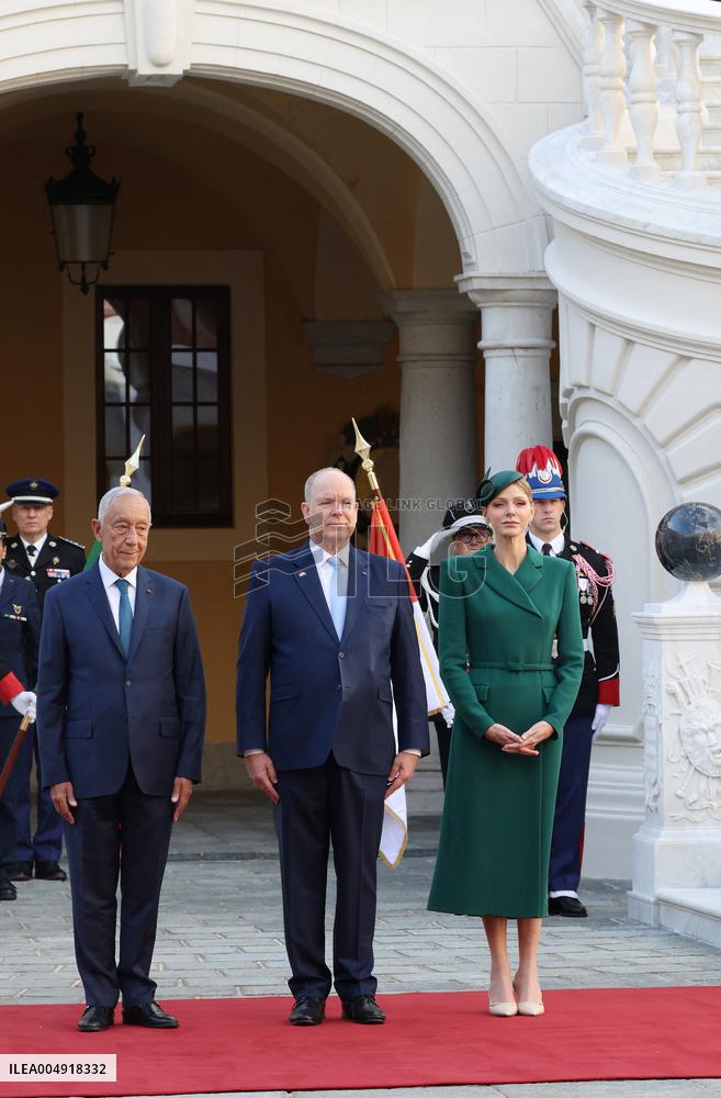 NO TABLOID - Prince Albert and Princess Charlene Welcome Portuguese President - Monaco
