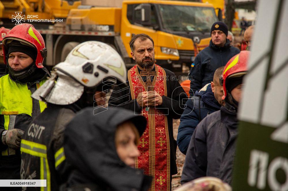 The Death Toll Rises in Ternopil Missile Strike Claims 31 Lives - Ukraine