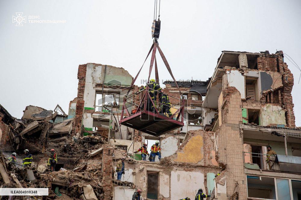 The Death Toll Rises in Ternopil Missile Strike Claims 31 Lives - Ukraine