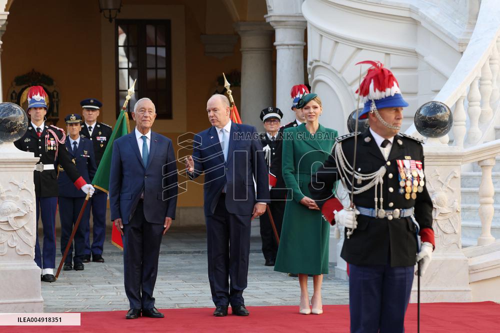 NO TABLOID - Prince Albert and Princess Charlene Welcome Portuguese President - Monaco