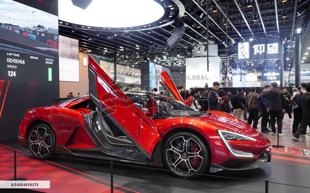 Auto show in Guangzhou