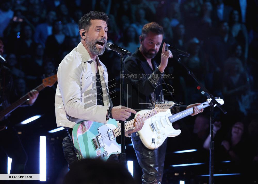 59th Annual CMA Awards - Show