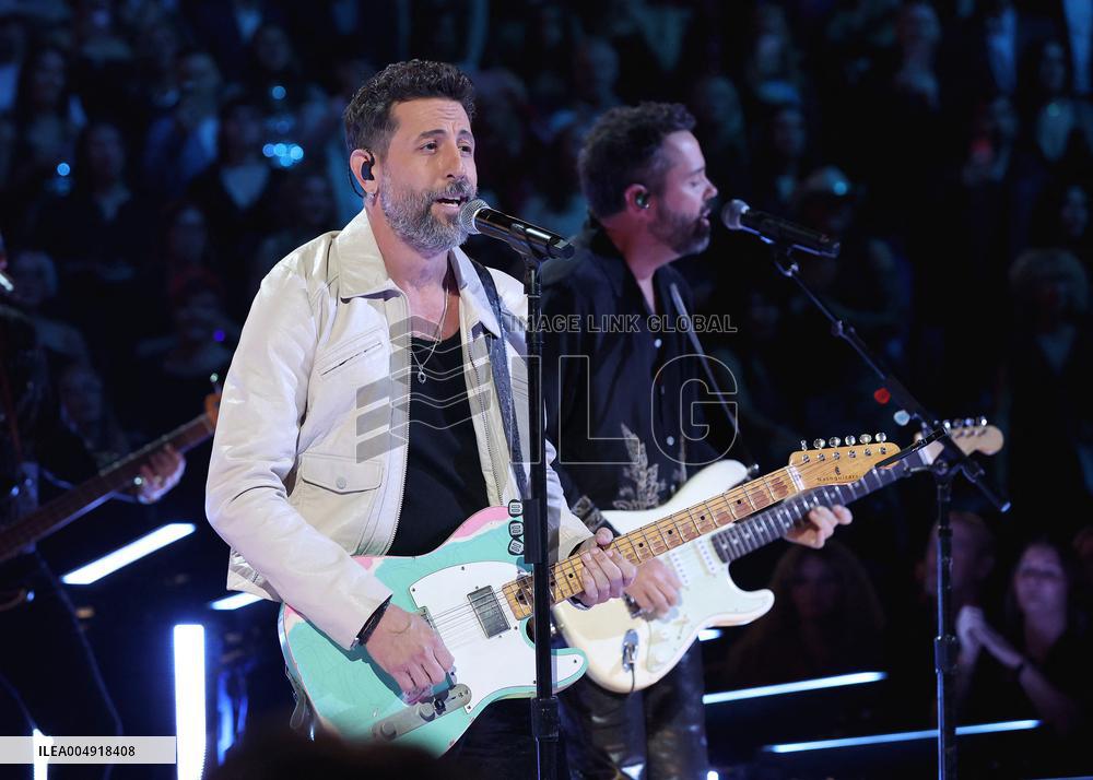 59th Annual CMA Awards - Show