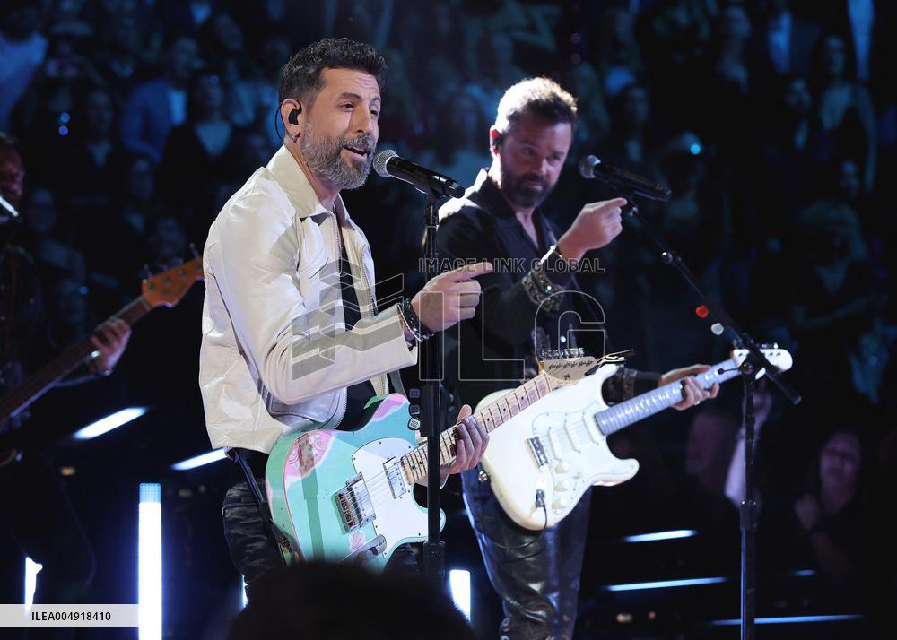 59th Annual CMA Awards - Show