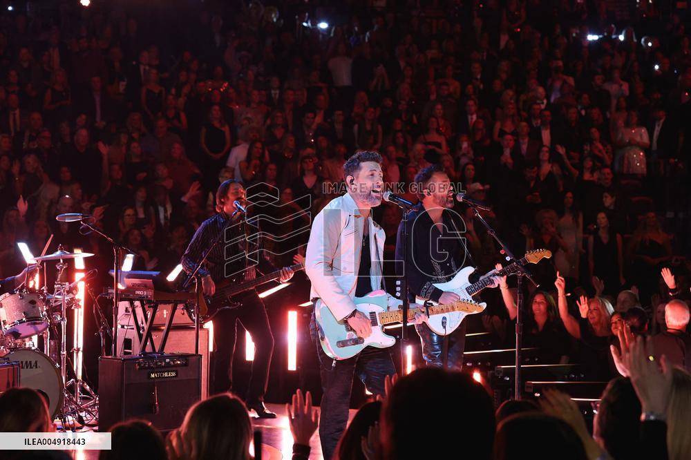 59th Annual CMA Awards - Show