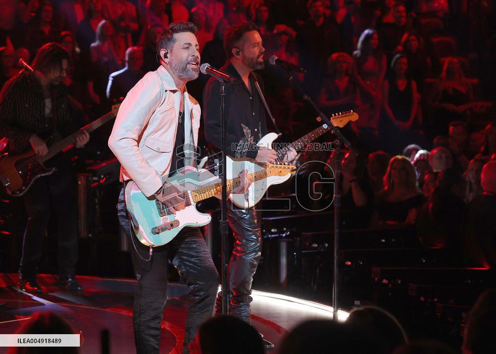 59th Annual CMA Awards - Show