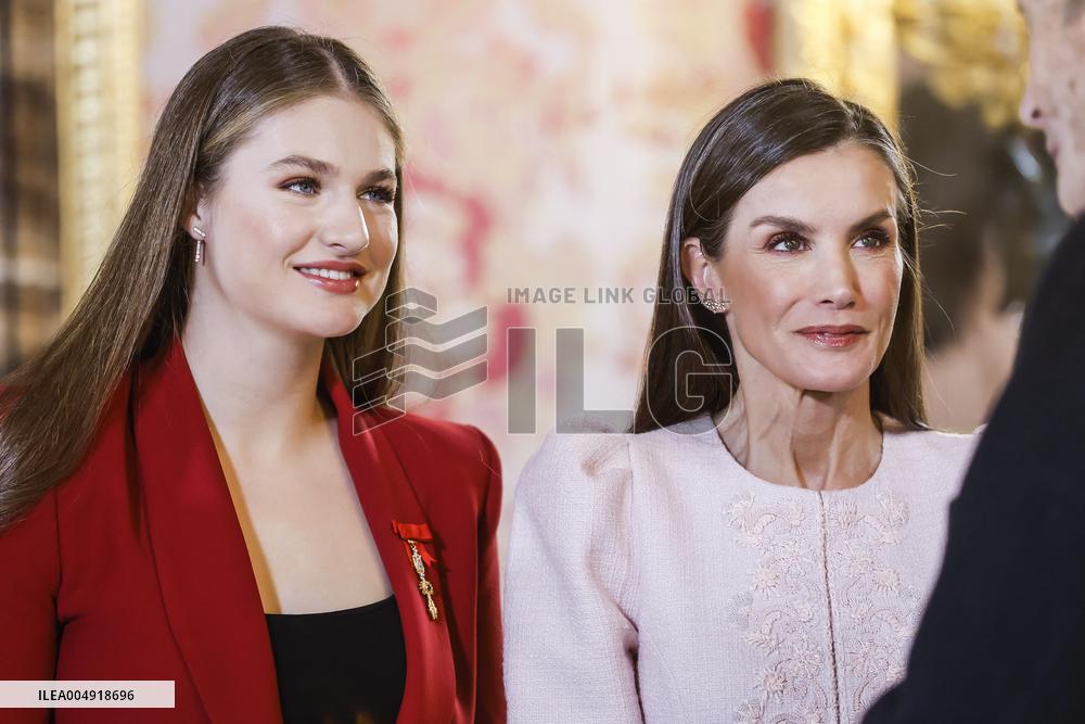 Spanish Royal Family At Golden Fleece Award Ceremony - Madrid
