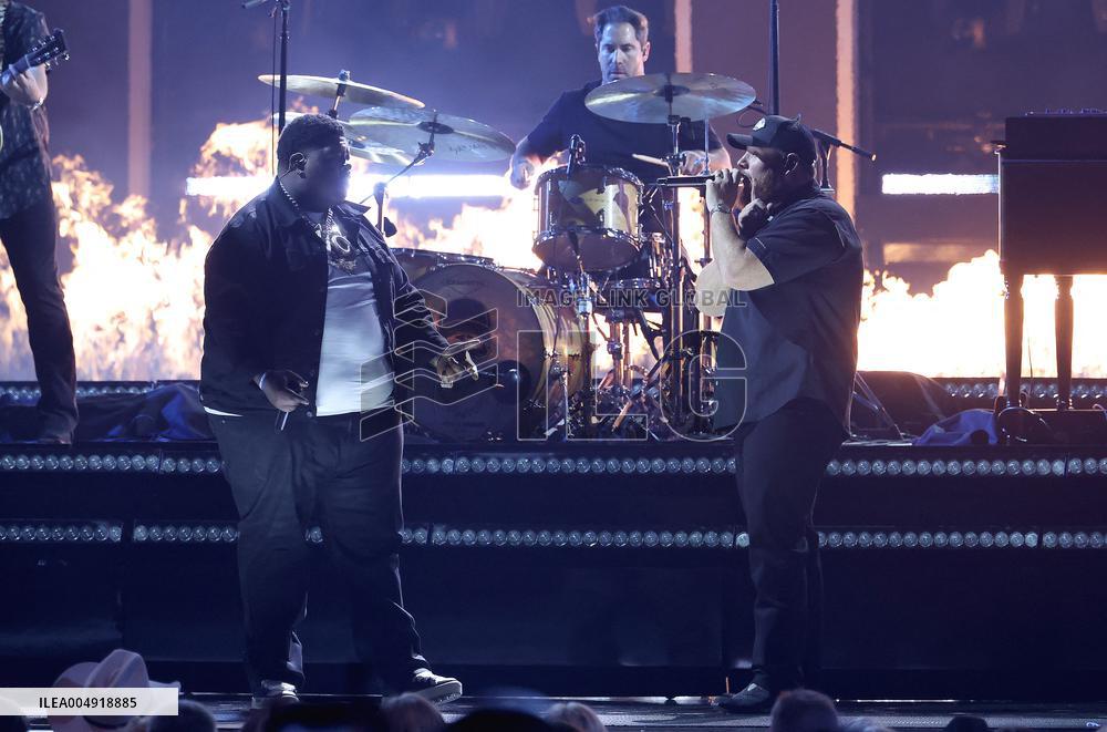 59th Annual CMA Awards - Show