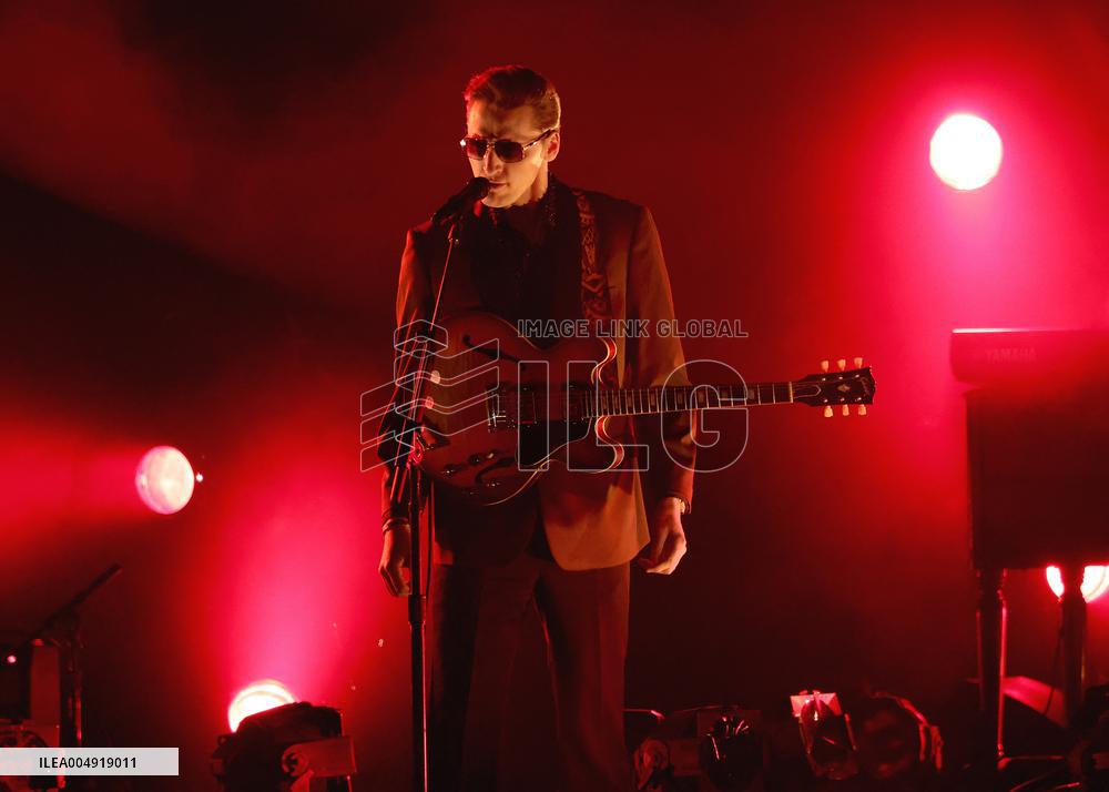 59th Annual CMA Awards - Show