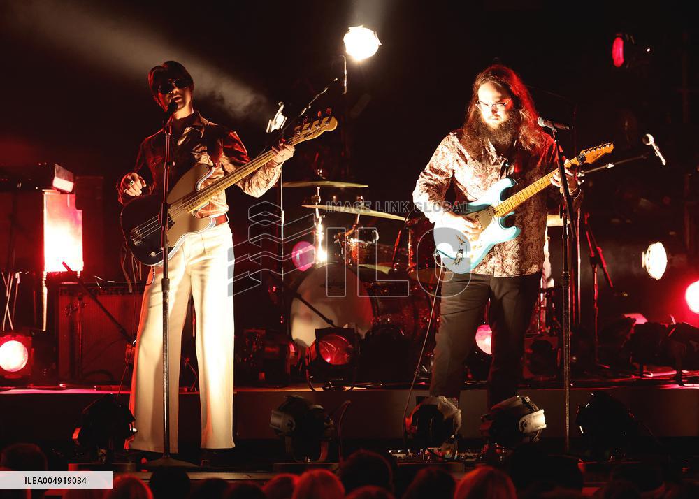 59th Annual CMA Awards - Show