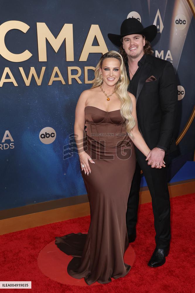 59th Annual CMA Awards - Arrivals