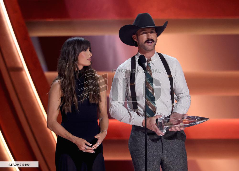 59th Annual CMA Awards - Show