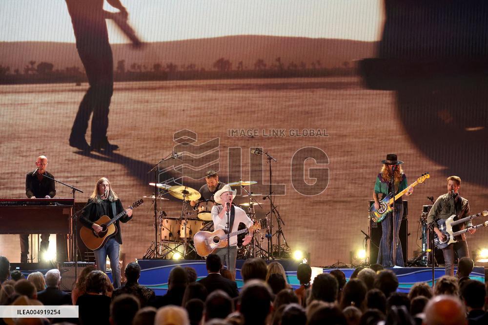 59th Annual CMA Awards - Show
