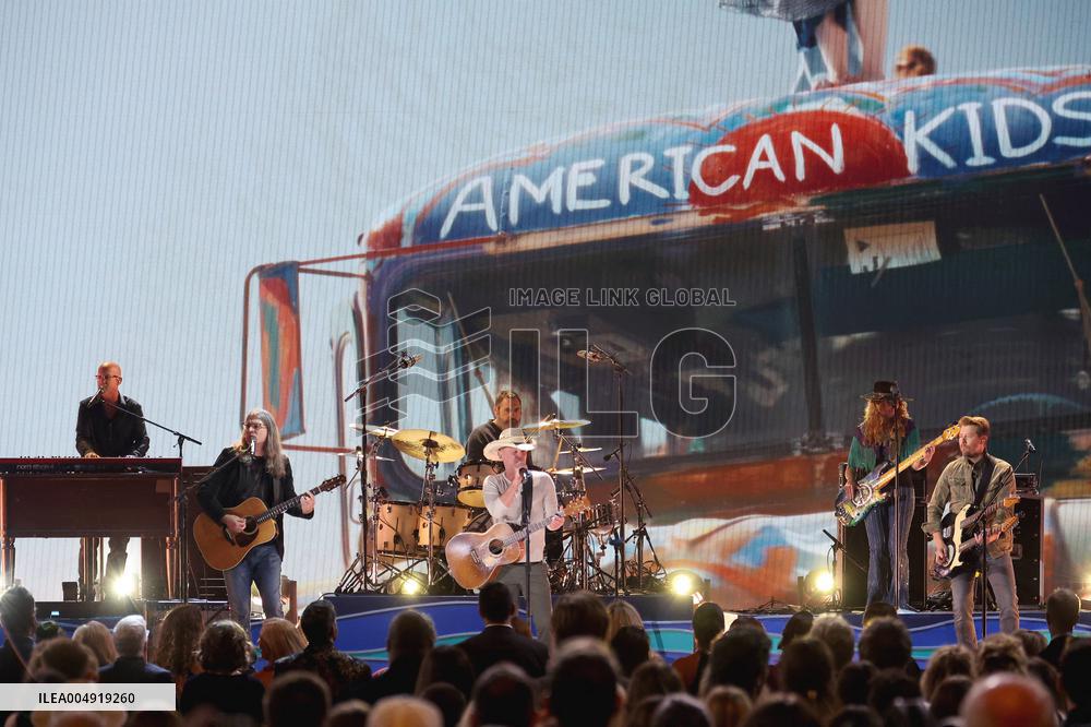 59th Annual CMA Awards - Show