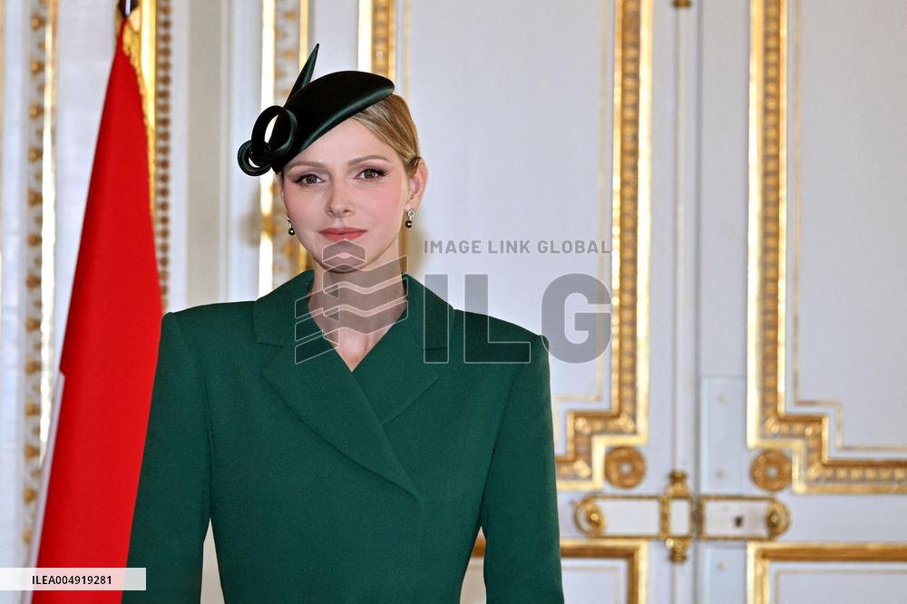 NO TABLOIDS - Prince Albert and Princess Charlene with Portuguese President during a Signing Ceremony - Monaco
