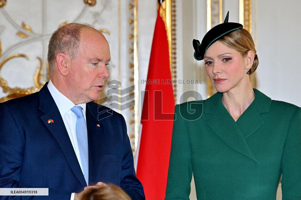 NO TABLOIDS - Prince Albert and Princess Charlene with Portuguese President during a Signing Ceremony - Monaco