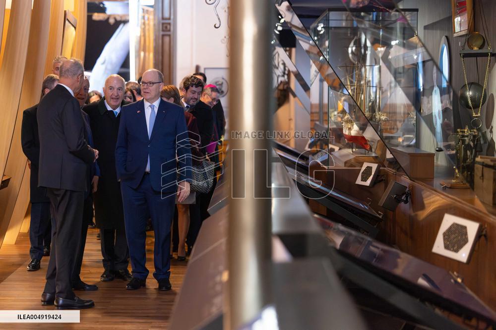 NO TABLOIDS - Prince Albert and Portuguese President at Oceanographic Museum - Monaco