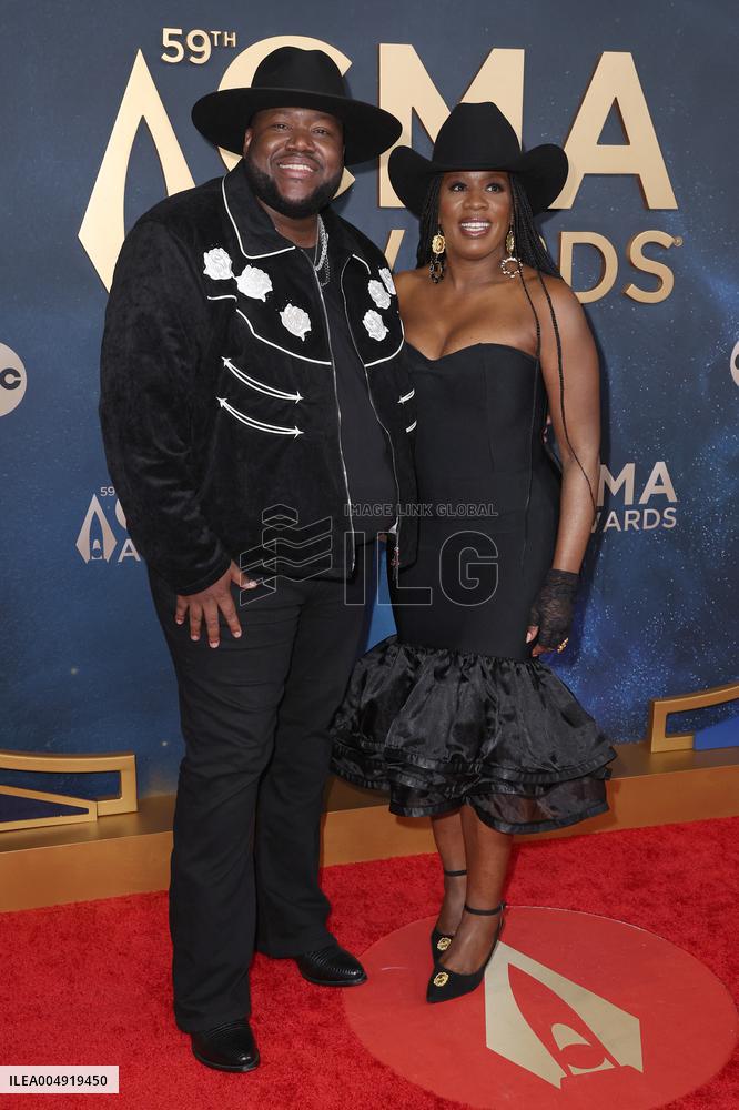 59th Annual CMA Awards - Arrivals