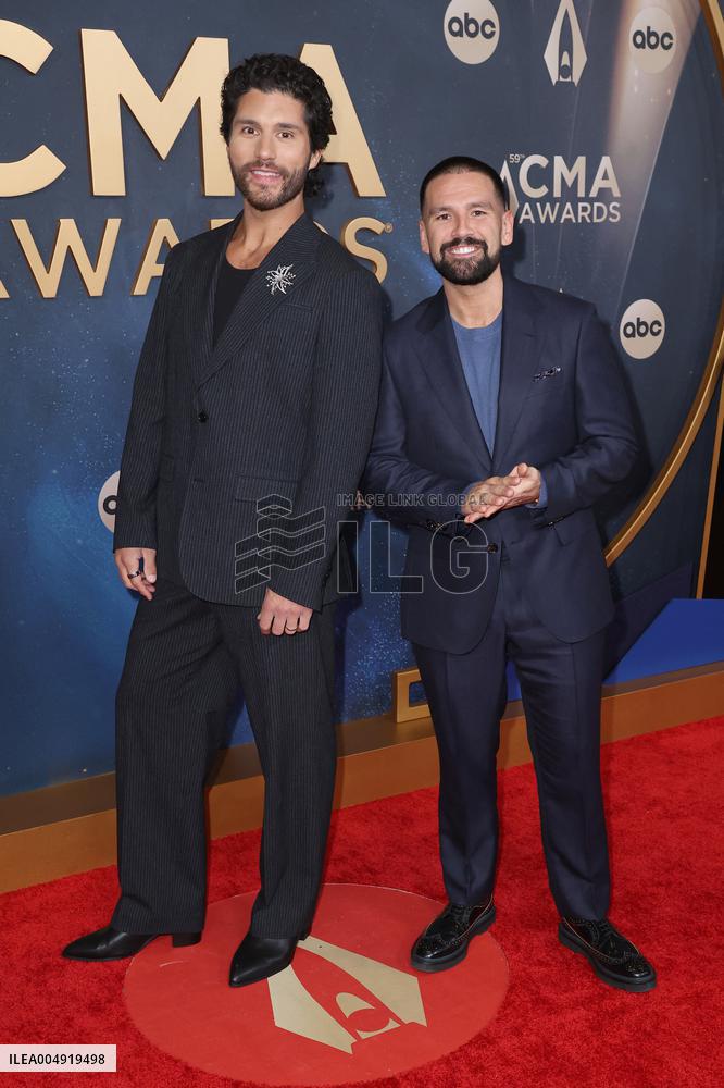 59th Annual CMA Awards - Arrivals