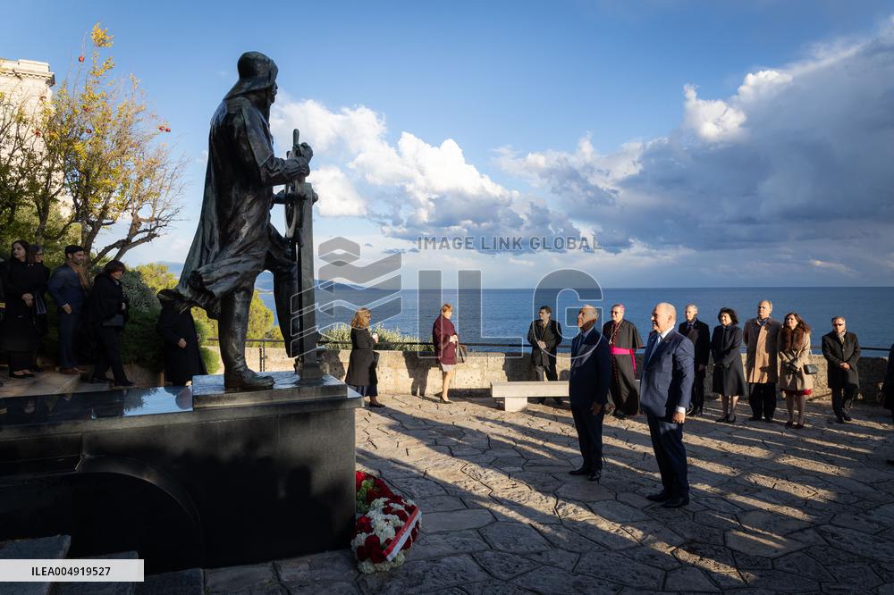 NO TABLOIDS - Prince Albert and Princess Charlene with Portuguese President At Saint-Martin Garden - Monaco