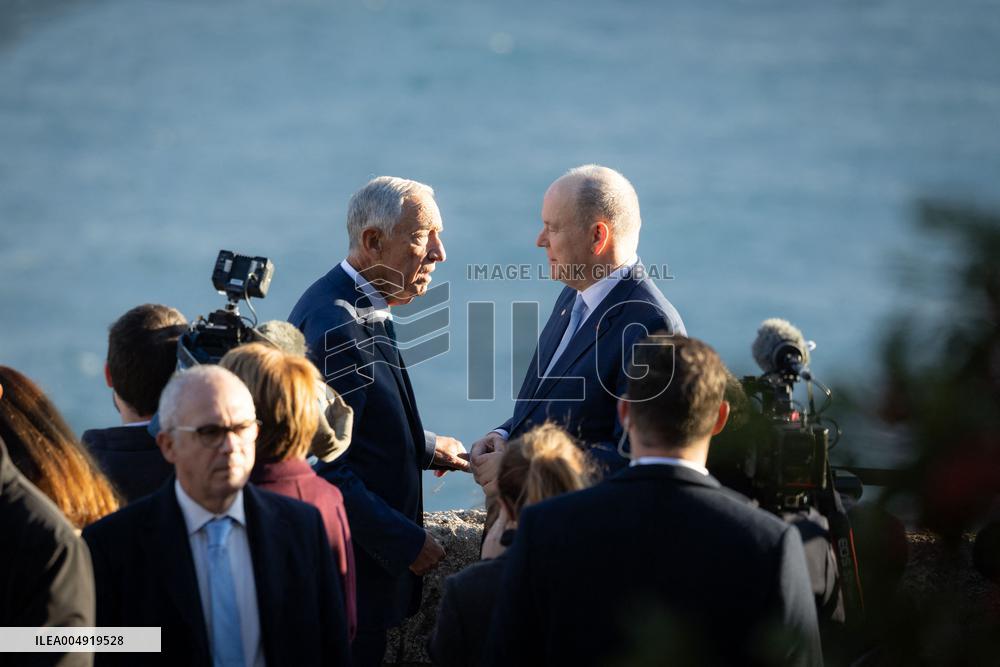 NO TABLOIDS - Prince Albert and Princess Charlene with Portuguese President At Saint-Martin Garden - Monaco