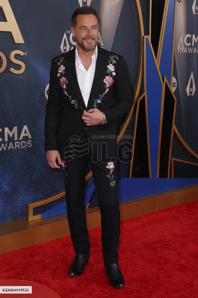59th Annual CMA Awards - Arrivals