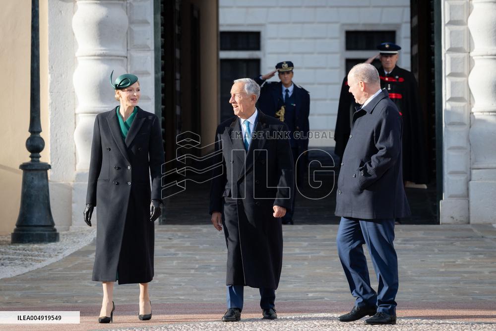 NO TABLOIDS - Prince Albert and Princess Charlene with Portuguese President At Saint-Martin Garden - Monaco