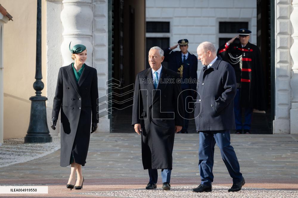 NO TABLOIDS - Prince Albert and Princess Charlene with Portuguese President At Saint-Martin Garden - Monaco