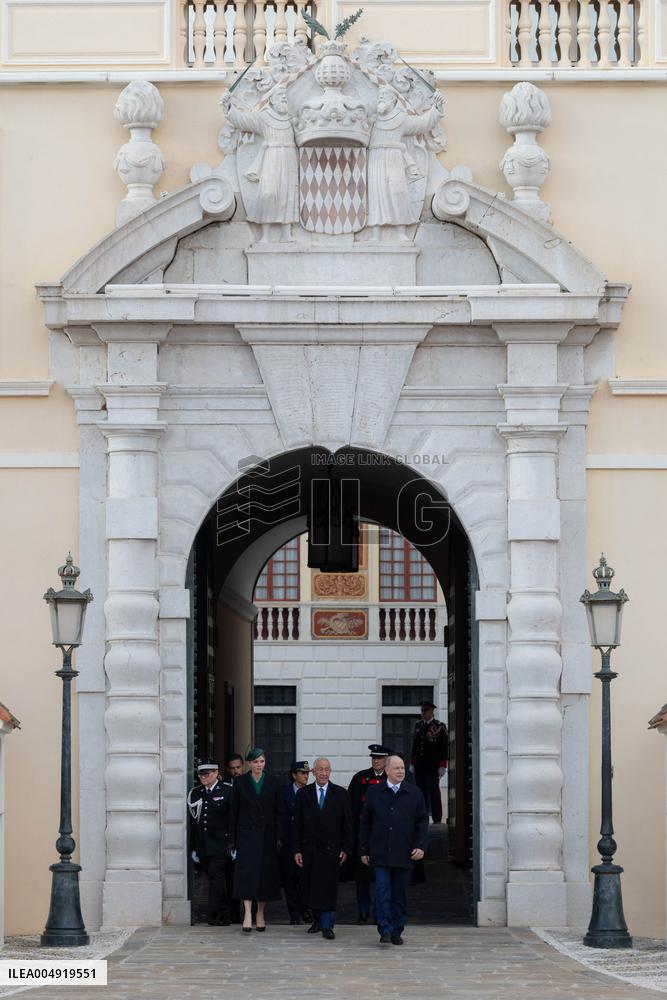 NO TABLOIDS - Prince Albert and Princess Charlene with Portuguese President At Saint-Martin Garden - Monaco