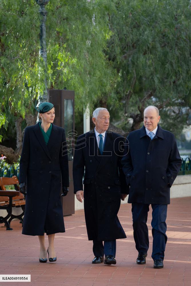 NO TABLOIDS - Prince Albert and Princess Charlene with Portuguese President At Saint-Martin Garden - Monaco
