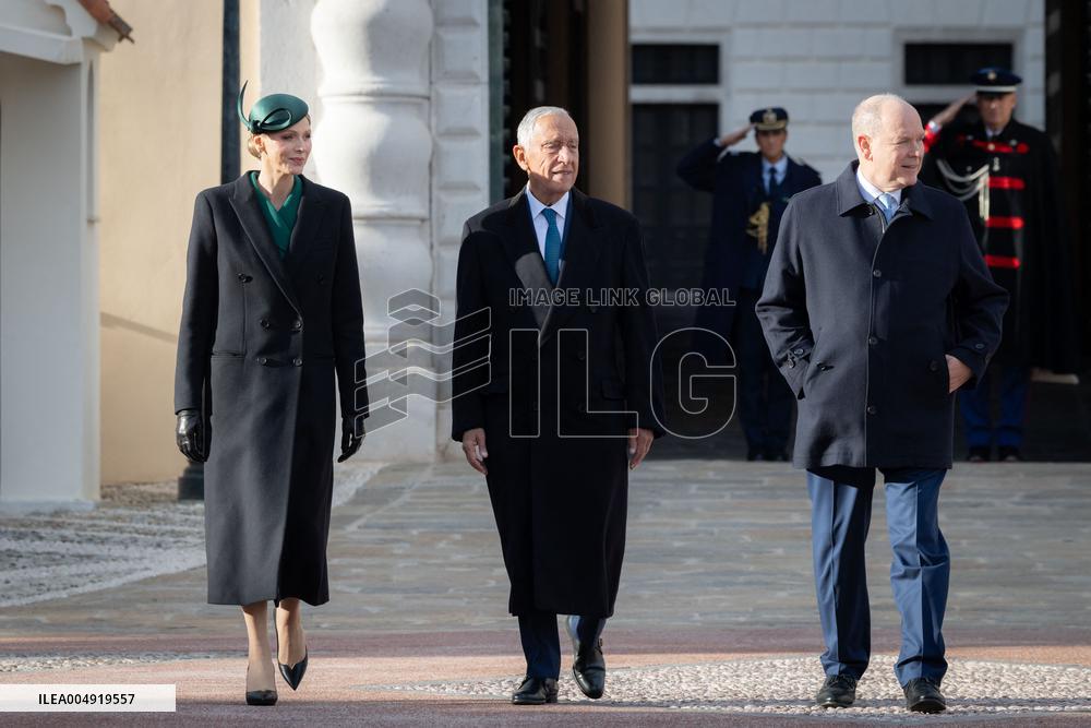 NO TABLOIDS - Prince Albert and Princess Charlene with Portuguese President At Saint-Martin Garden - Monaco