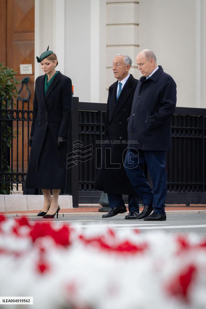 NO TABLOIDS - Prince Albert and Princess Charlene with Portuguese President At Saint-Martin Garden - Monaco