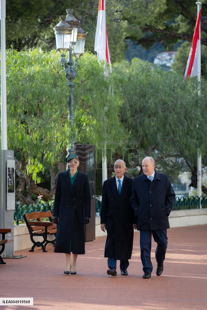 NO TABLOIDS - Prince Albert and Princess Charlene with Portuguese President At Saint-Martin Garden - Monaco