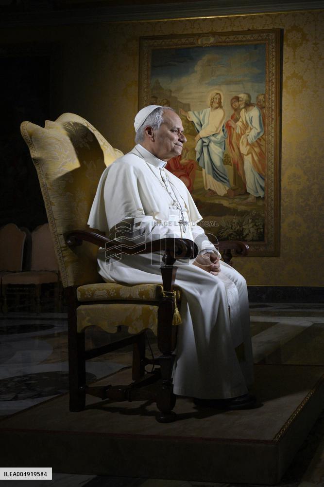 Pope Leo XIV Meets Online With 15000 Young American Catholics - Vatican