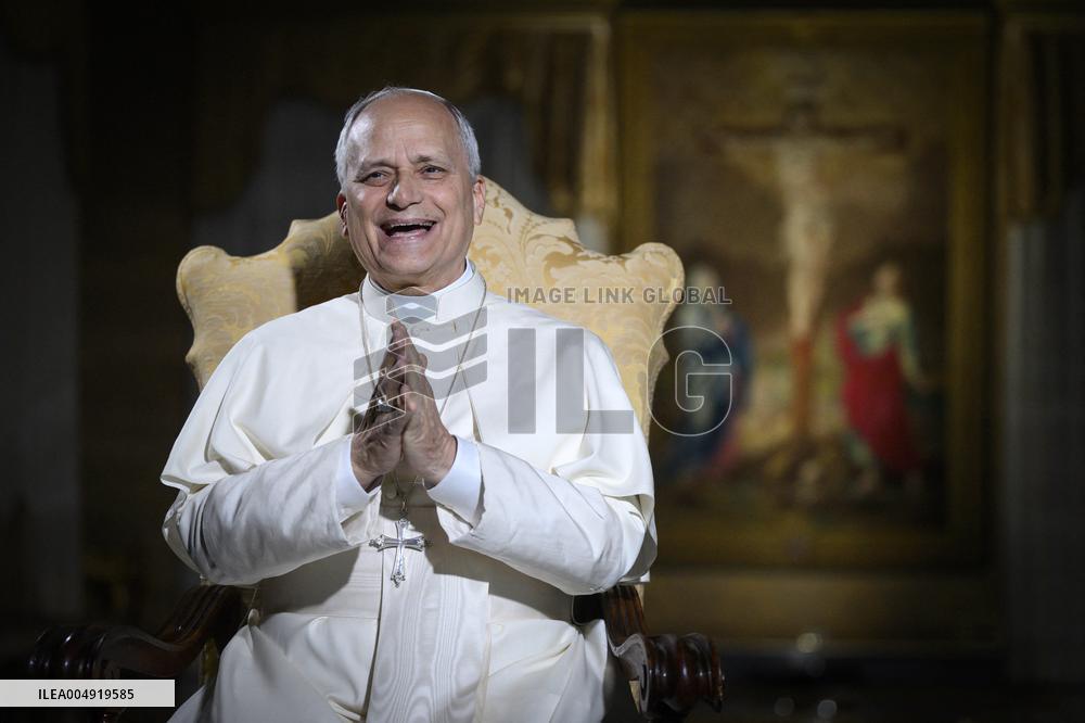 Pope Leo XIV Meets Online With 15000 Young American Catholics - Vatican