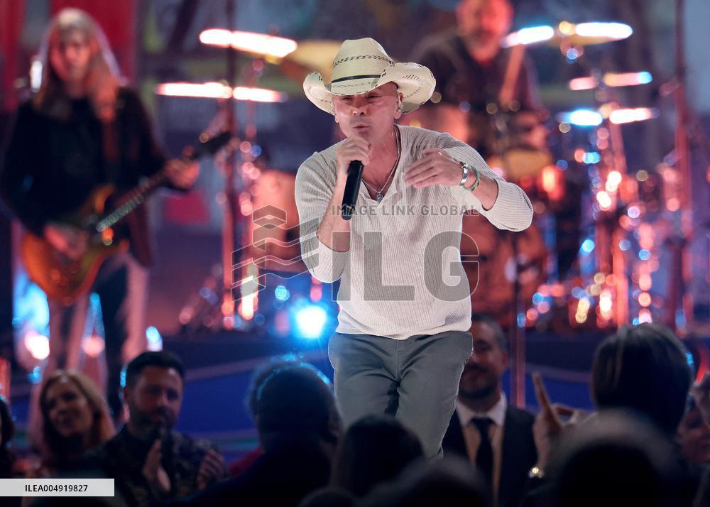 59th Annual CMA Awards - Show