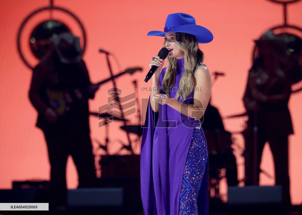 59th Annual CMA Awards - Show