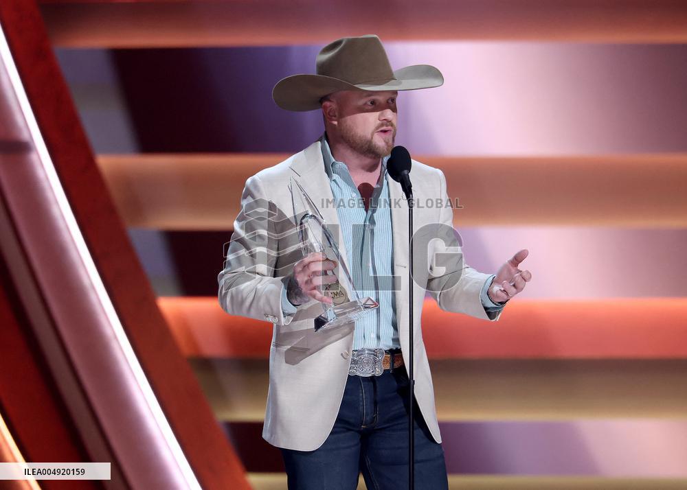 59th Annual CMA Awards - Show