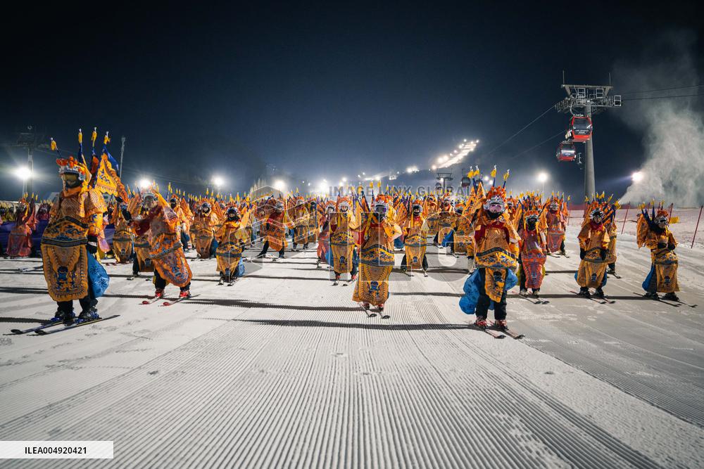 Skiing In Peking Opera Costumes - Jilin