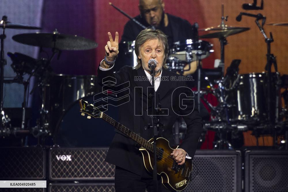 Paul McCartney Performs Concert - Canada