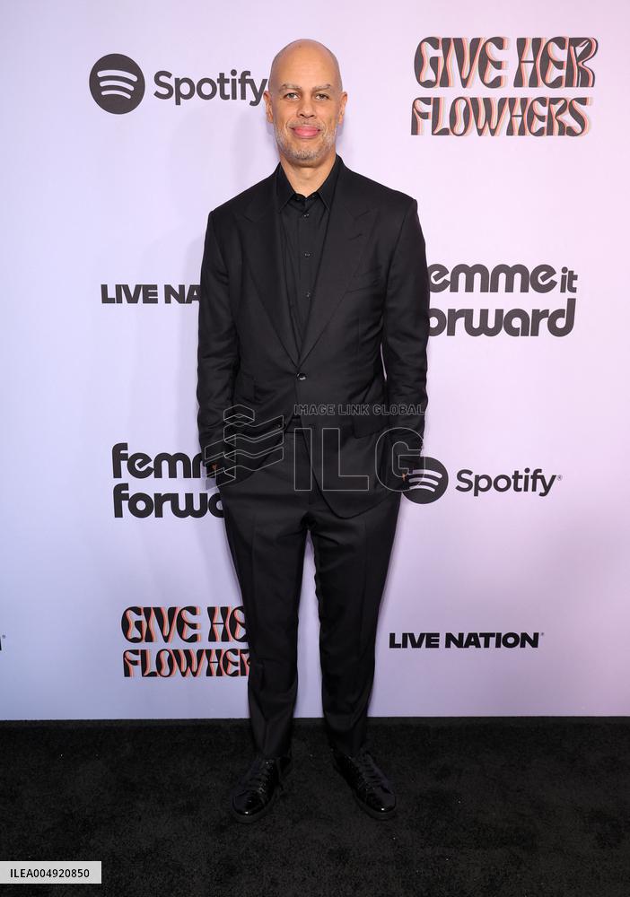 Femme It Forward's 4th Annual Give Her FlowHERS Gala - USA