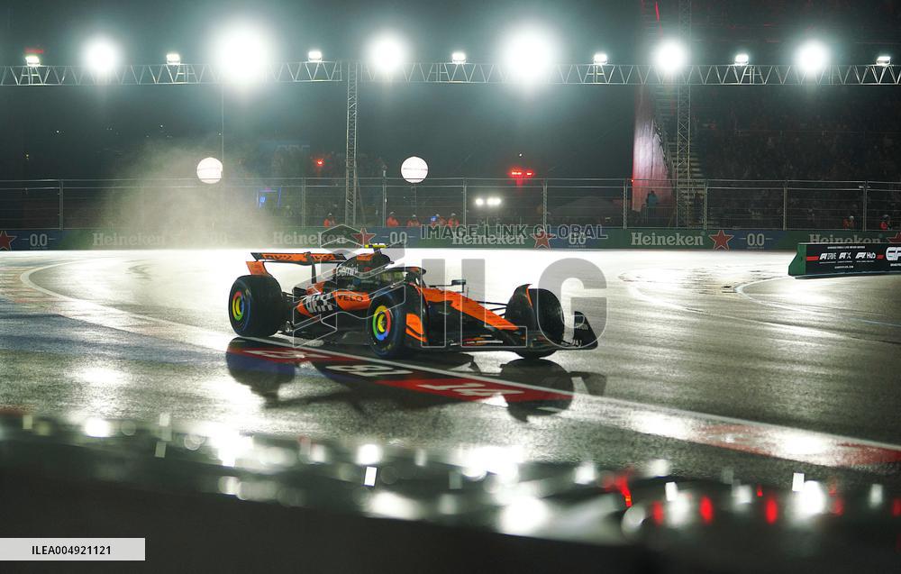 F1 Las Vegas Grand Prix - Day 2