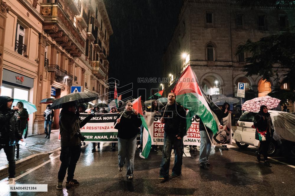 March Against Multinationals And Companies Present At EUROCHOCOLAT - Italy