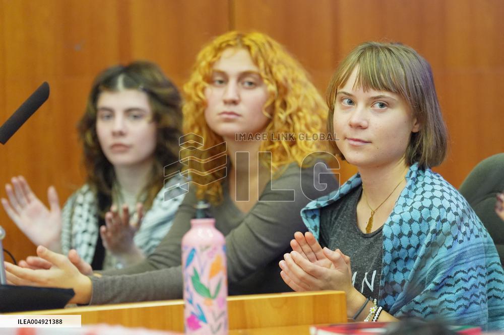 Greta Thunberg Attends Palestine Meeting At University Despite Ban - Italy