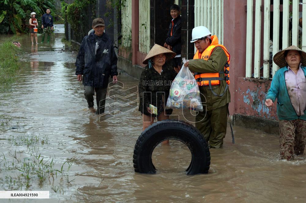 Severe Flooding Kills At Least 72 - Vietnam