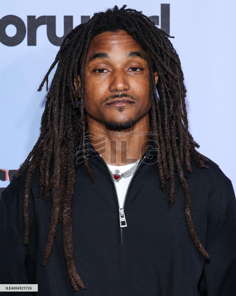 Femme It Forward Give Her FlowHERS Gala - LA